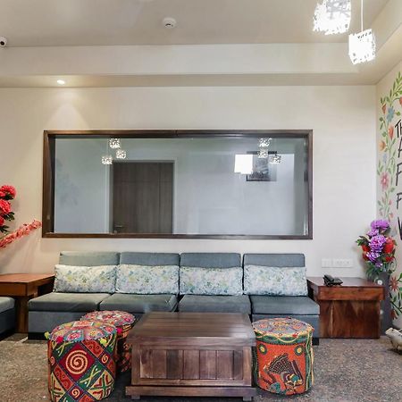 Fleur Hotel Divisione di Divisione di Jaipur Esterno foto